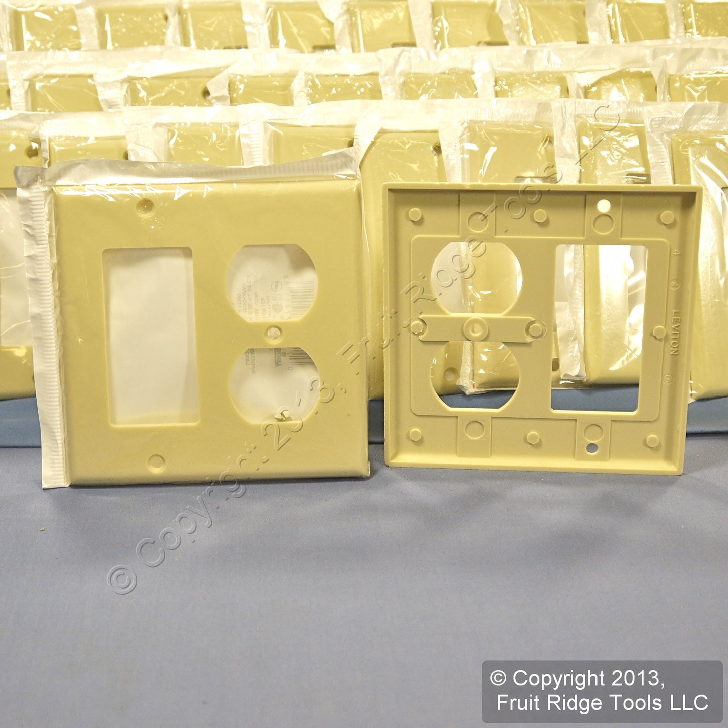 Leviton 80455-I Ivory 2-Gang Duplex Decora Plastic Standard Wallplates 150pcs