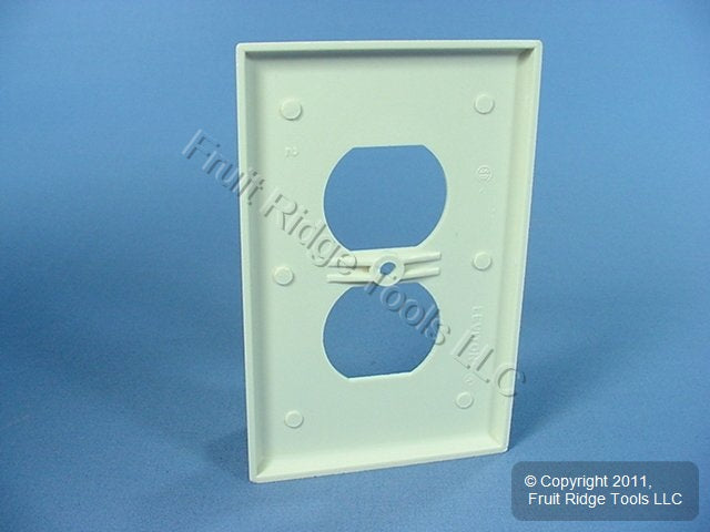 Leviton 80503-T Light Almond 1-Gang Duplex Outlet Plastic Midway Wallplate Cover
