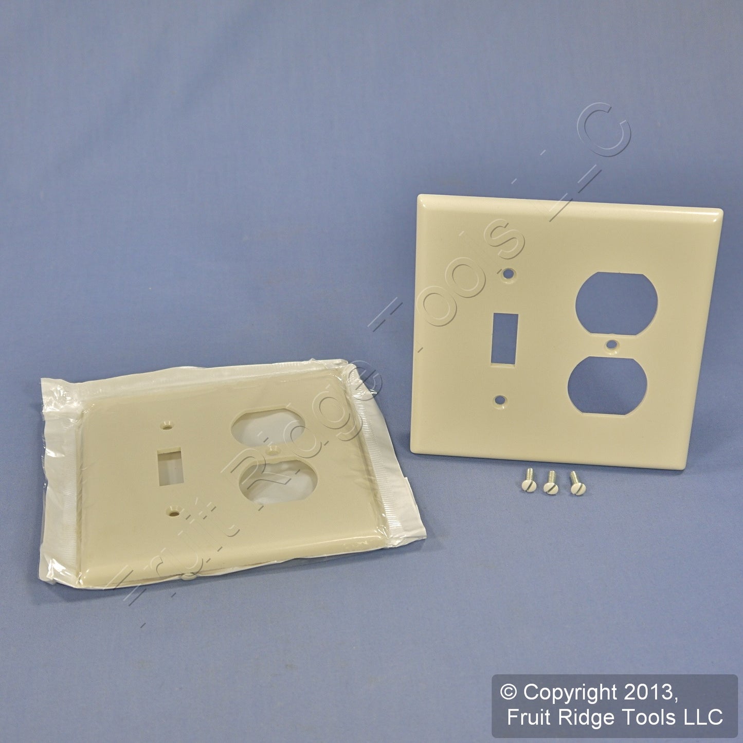 Leviton 80505-T Light Almond 2-Gang Toggle Duplex Plastic Midway Wallplate 2pcs