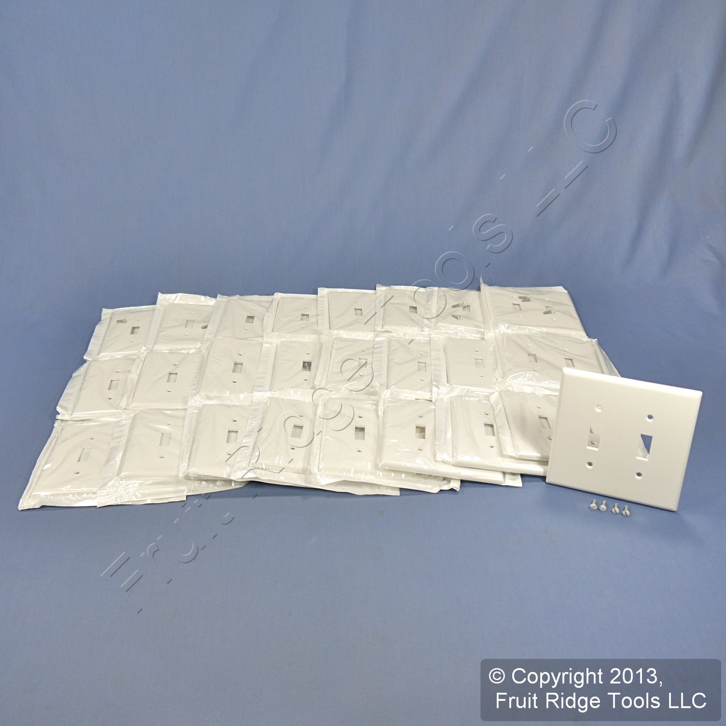 Leviton 80509-W White 2-Gang Toggle Switch Plastic Midway Wallplate Covers 25pcs