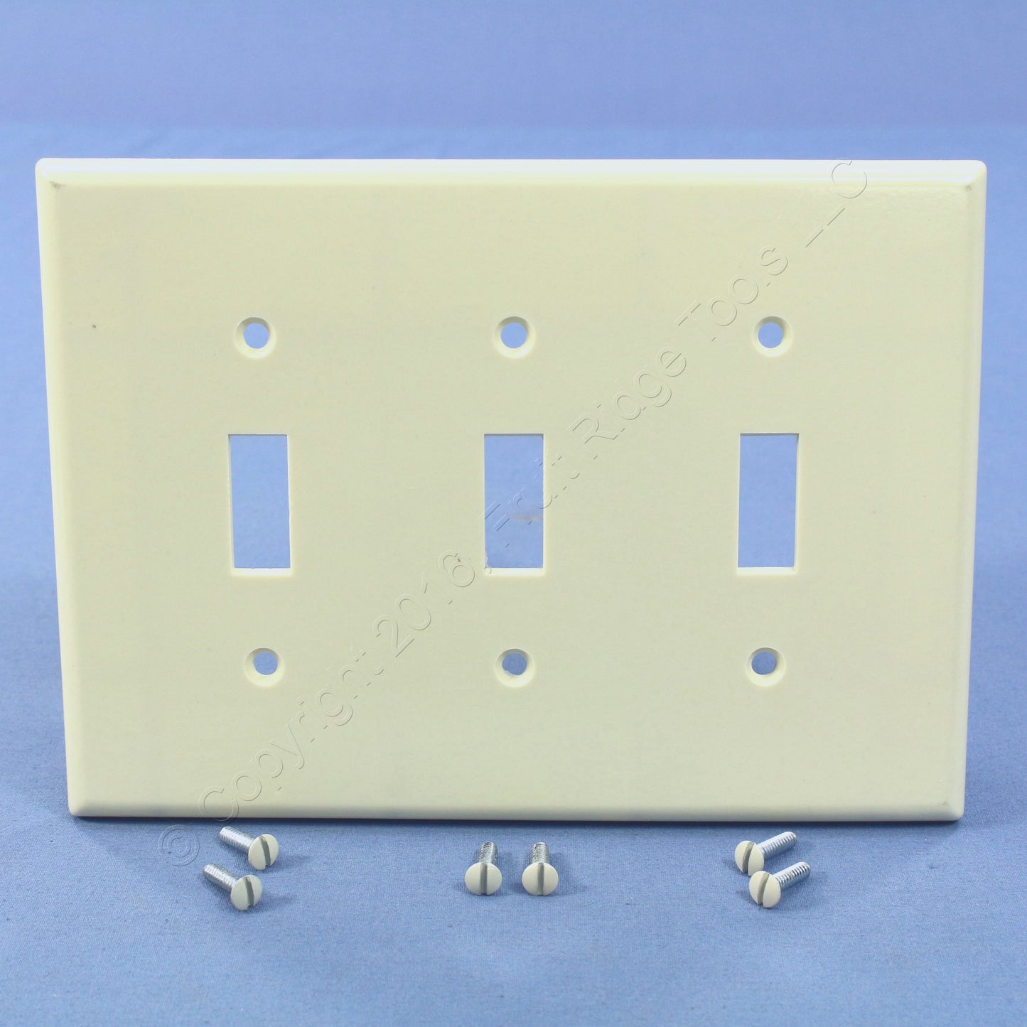 Leviton 80511-A Almond 3-Gang Toggle Switch Plastic Midway Wallplates 10-pack
