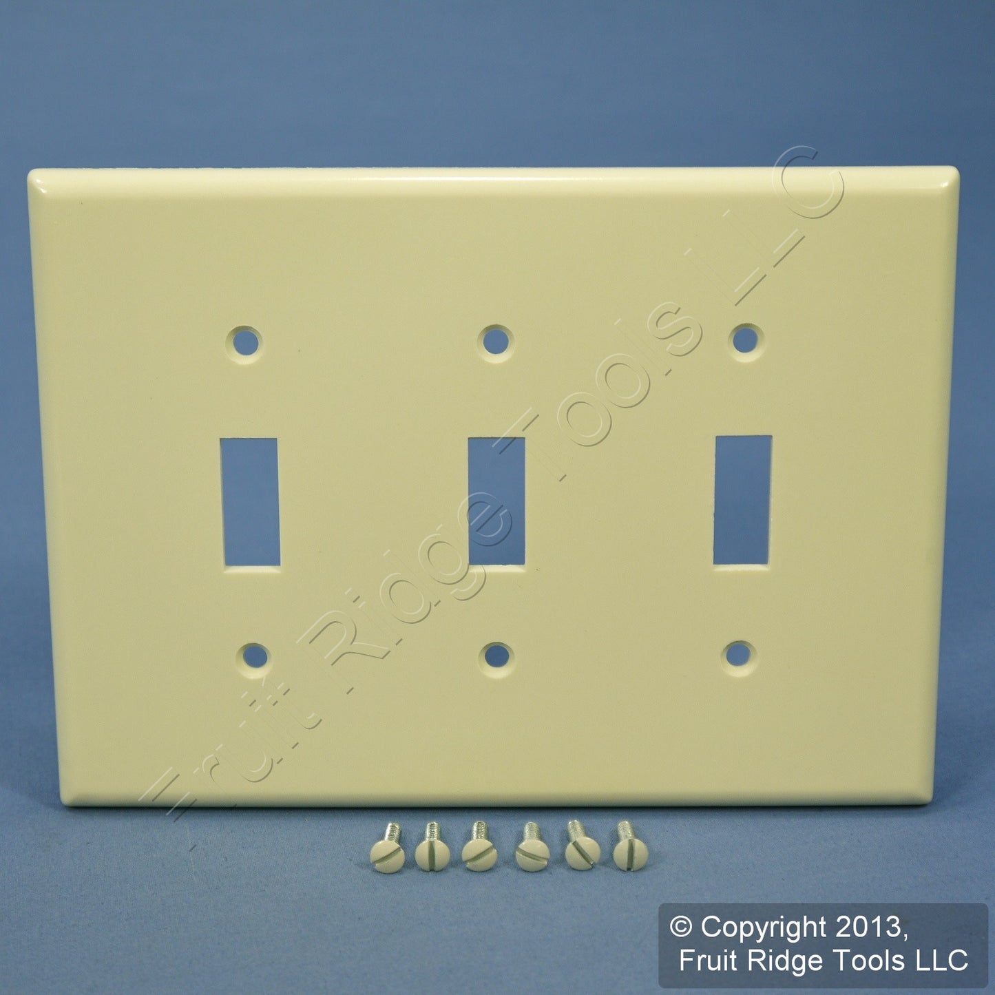 Leviton 80511-A Almond 3-Gang Toggle Switch Plastic Midway Wallplate Cover Plate
