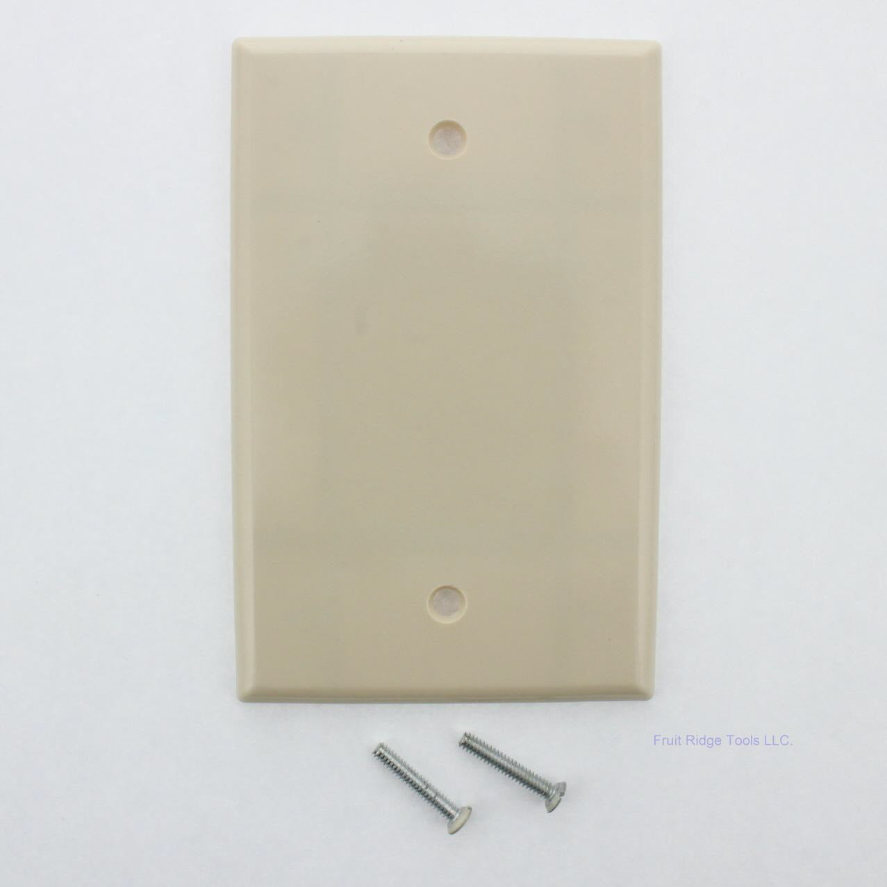 Leviton 80514-I Ivory 1-Gang Blank Plastic Midway Wallplate Cover BoxMount 30pcs