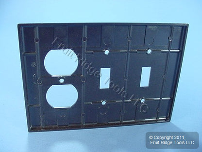 Leviton Brown Large Receptacle Outlet Cover Plate Light Switch Wallplate 80521