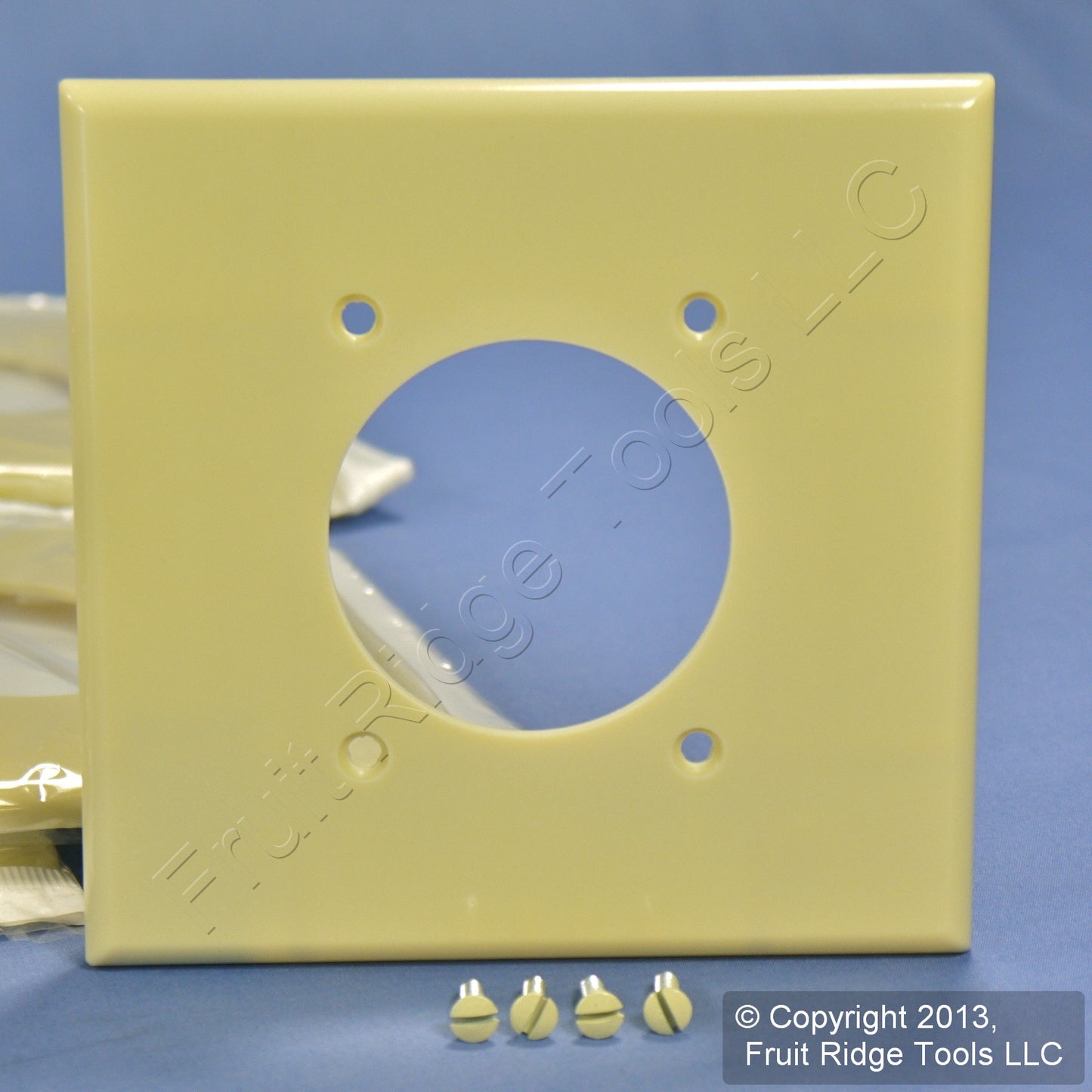 Leviton 80526-I Ivory 2-Gang 2.15" Dryer Outlet Midway Thermoset Wallplate 20pcs