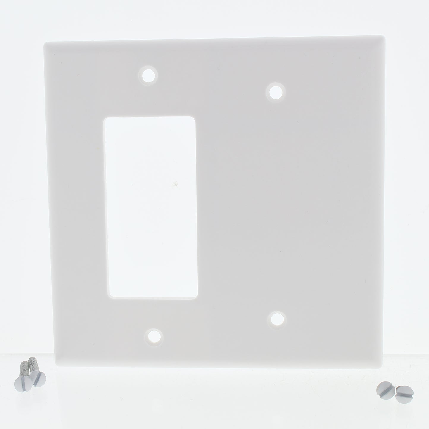 Leviton 80608 White Residential Grade Decora GFCI Blank Cover Midway Wallplate