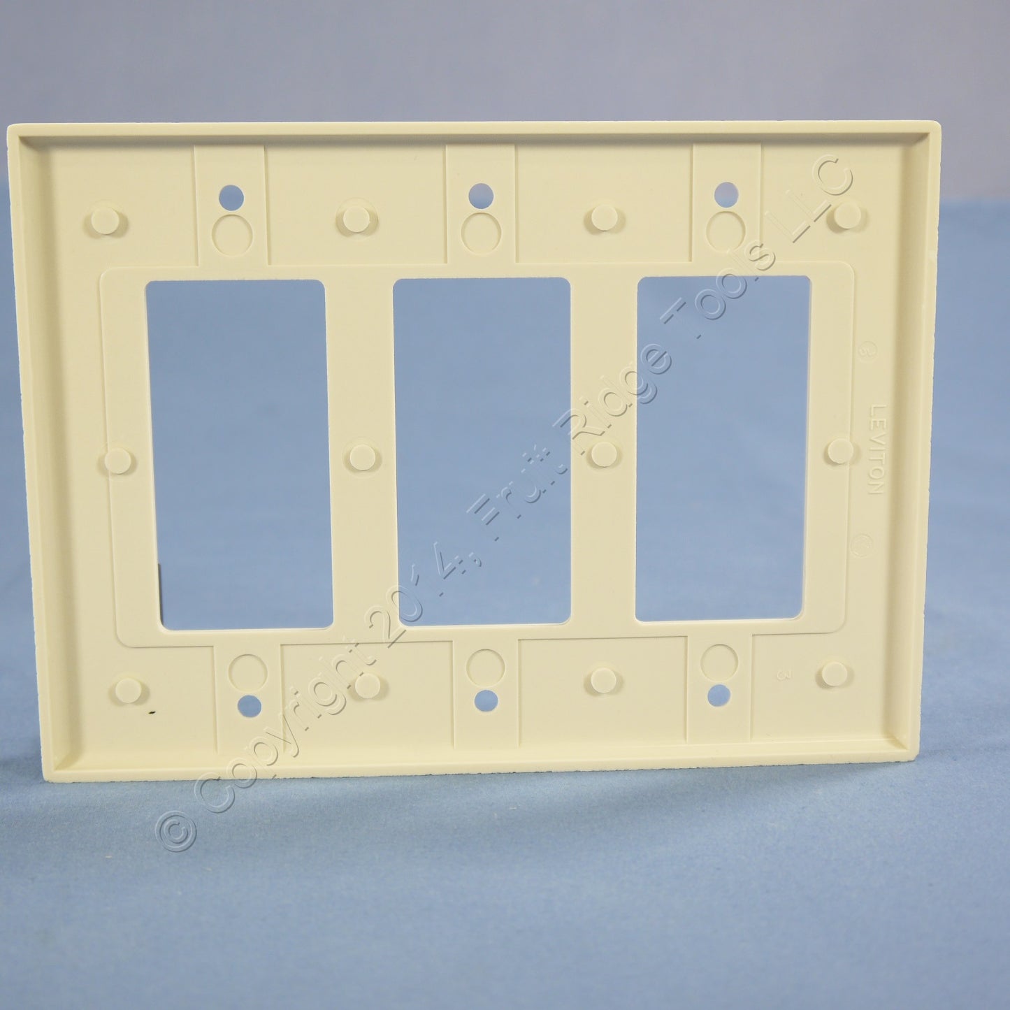 Leviton 80611-T Light Almond 3-Gang Decora GFCI Plastic Midway Wallplate Cover