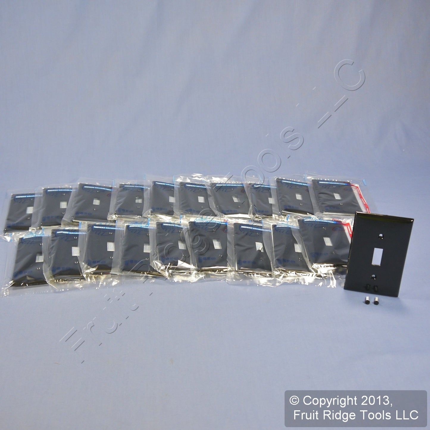 Leviton 80701-E Black 1-Gang Toggle Switch Unbreakable Nylon Wallplates 20pcs