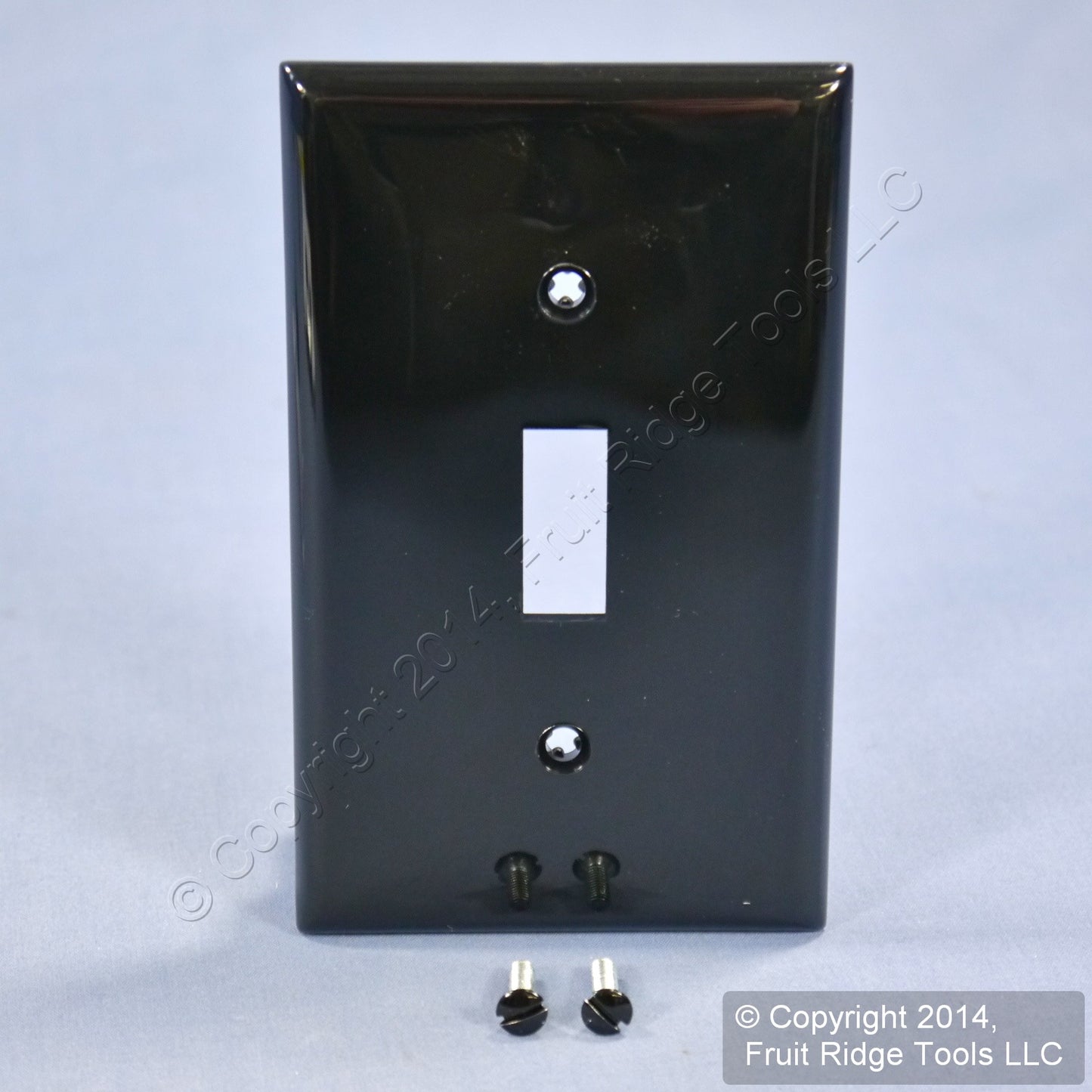 Leviton 80701-E Black 1-Gang Toggle Unbreakable Nylon Standard Wallplate Cover