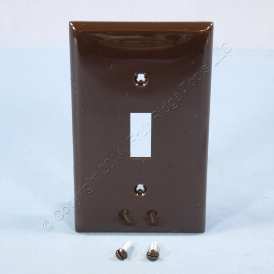 Leviton 80701 Brown 1-Gang Unbreakable Toggle Switch Nylon Standard Wallplate