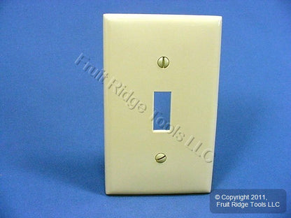 Leviton 80701-I Ivory 1-Gang Toggle Unbreakable Nylon Standard Wallplate Cover