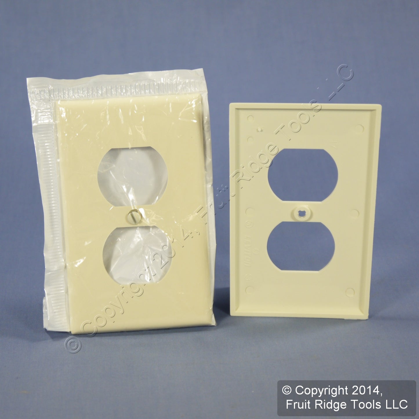 Leviton 80703-A Almond 1-Gang Duplex Outlet Unbreakable Nylon Wallplate 3pcs
