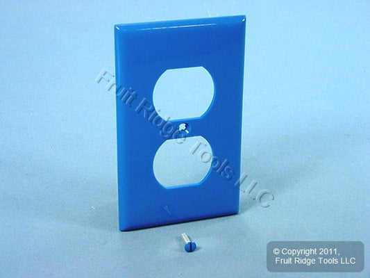 Leviton 80703-BU Blue 1-Gang Duplex Unbreakable Nylon Standard Wallplate Cover