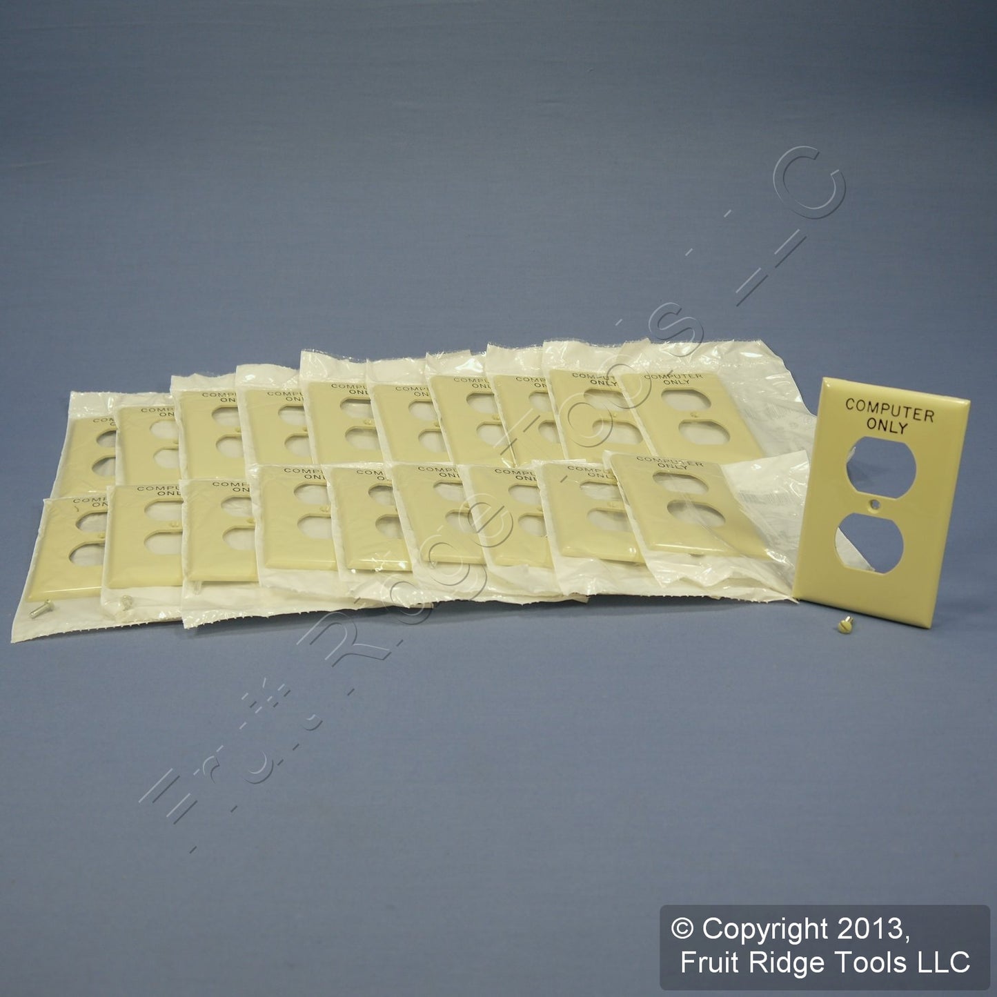 Leviton 80703-COI Ivory 1-Gang Duplex Unbreakable Nylon Wallplate Cover 20pcs