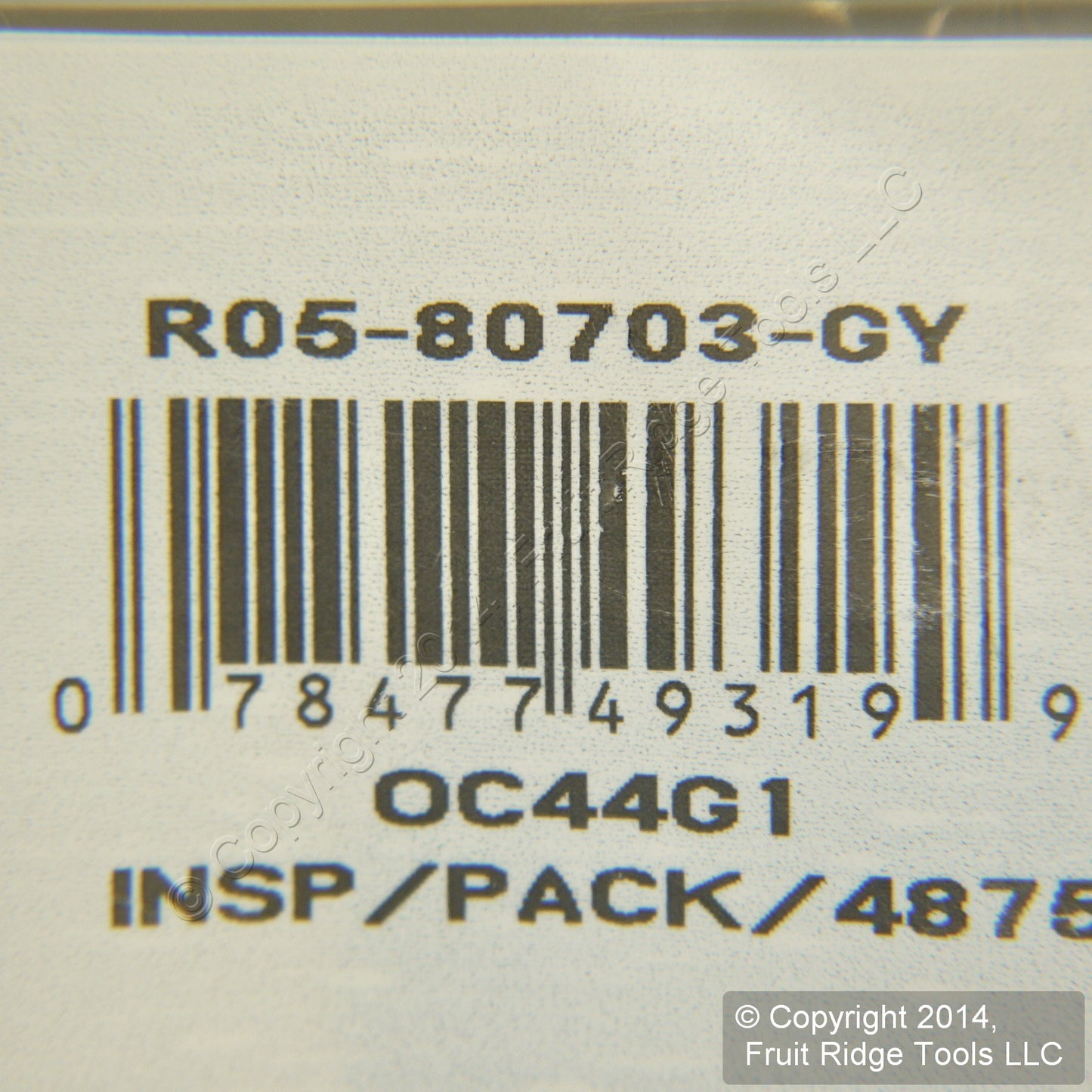 Leviton 80703-GY Gray 1-Gang Duplex Unbreakable Nylon Standard Wallplate Cover