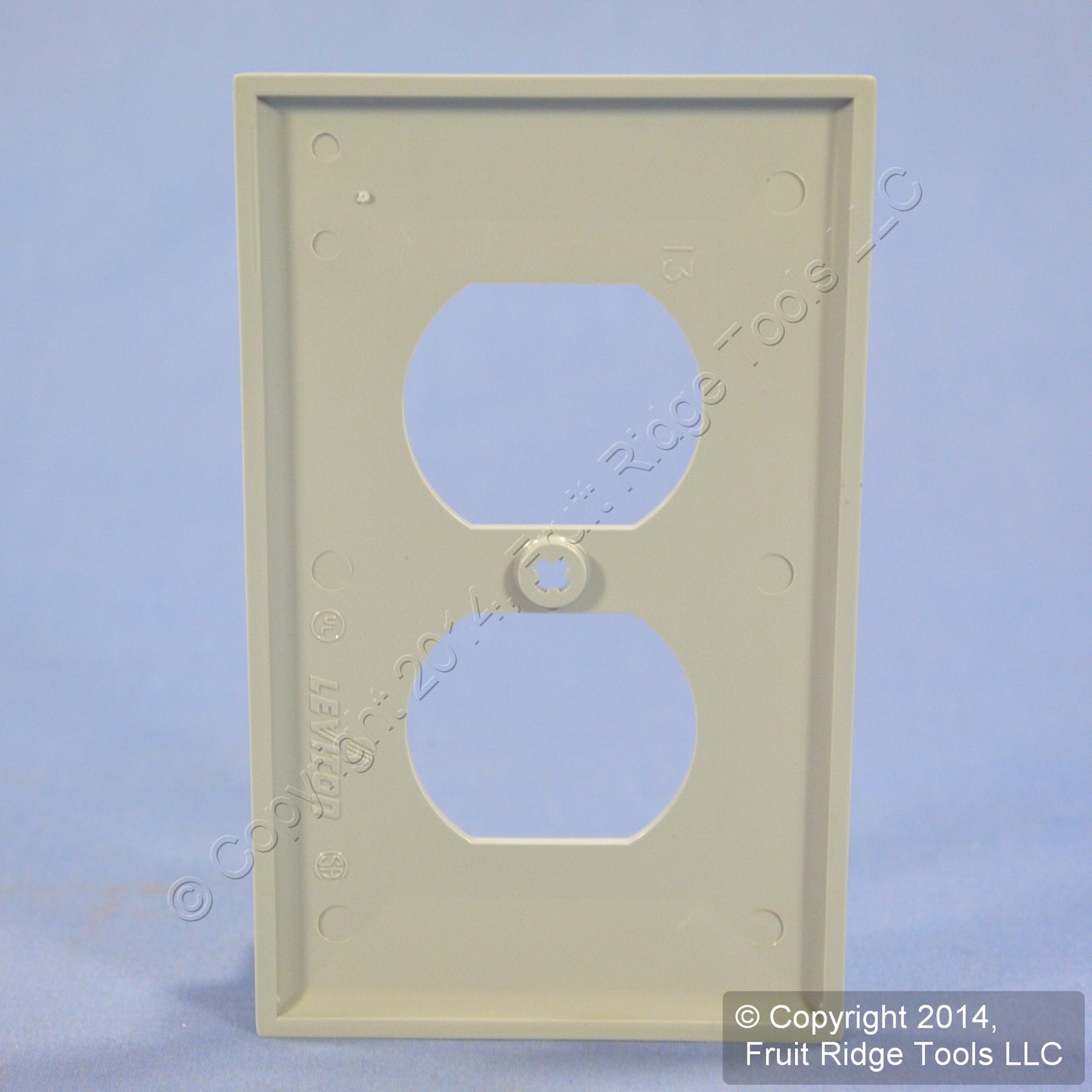 Leviton 80703-GY Gray 1-Gang Duplex Unbreakable Nylon Standard Wallplate Cover