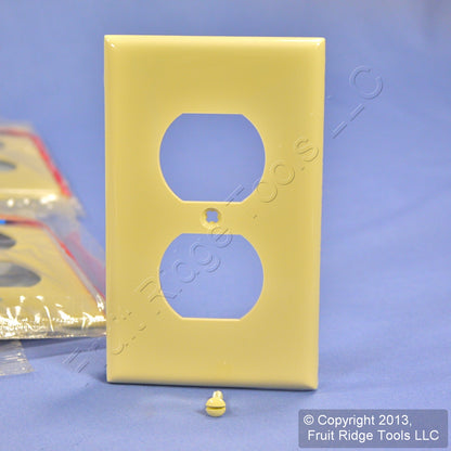 Leviton 80703-I Ivory 1-Gang Duplex Outlet Unbreakable Nylon Wallplates 20pcs
