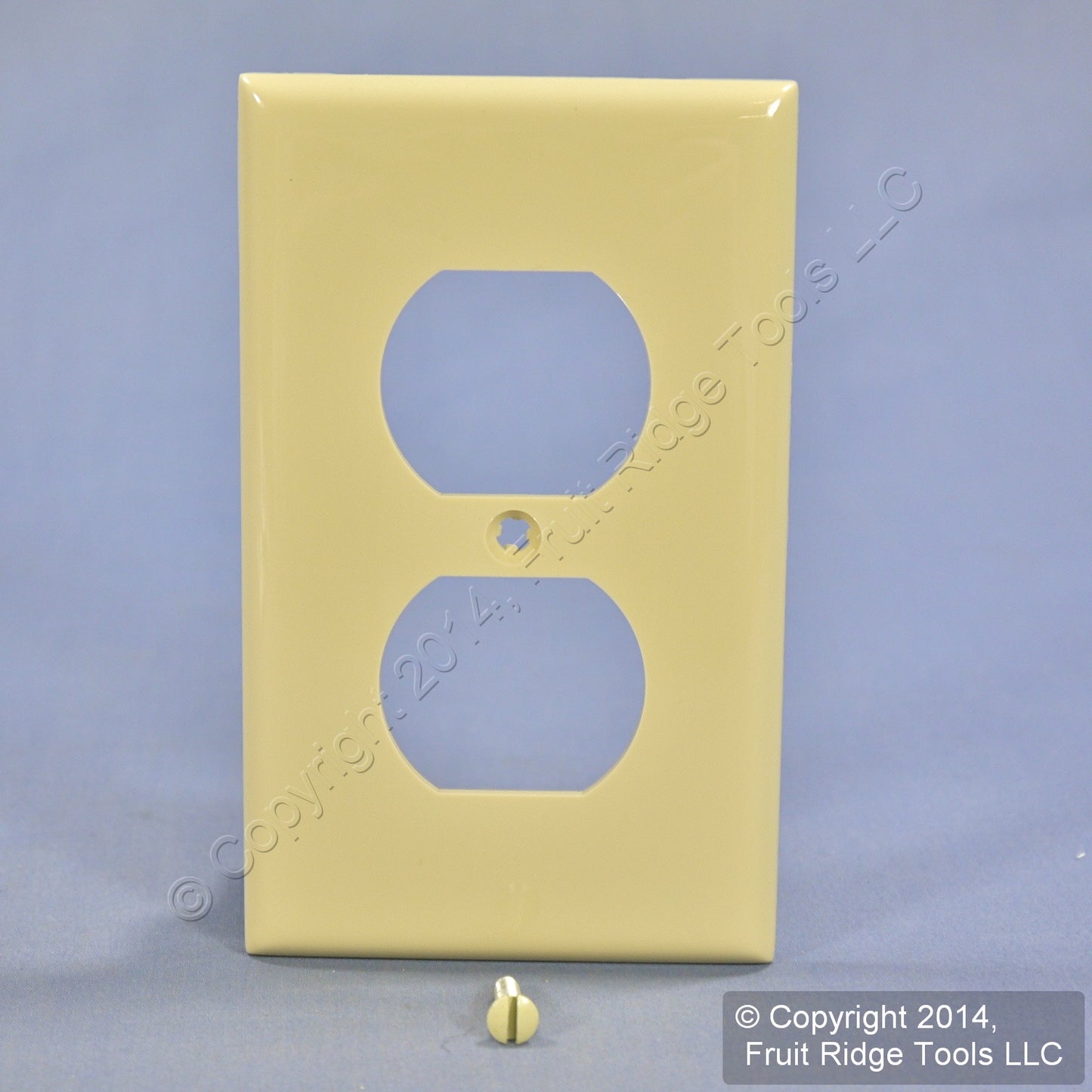 Leviton 80703-I Ivory 1-Gang Duplex Unbreakable Nylon Standard Wallplate Cover