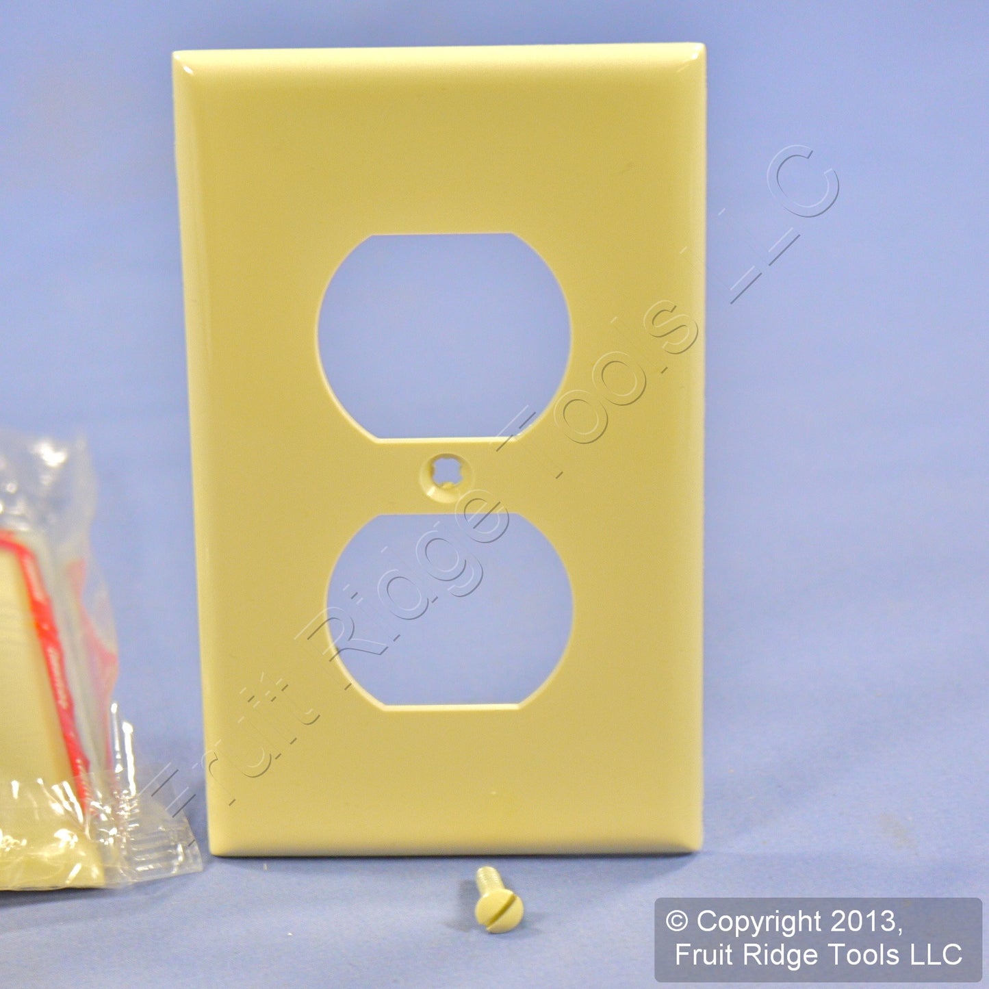 Leviton 80703-I Ivory 1-Gang Duplex Unbreakable Standard Wallplate Covers 3pcs
