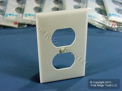 Leviton 80703-W White 1-Gang Duplex Outlet Unbreakable Nylon Wallplates 50pcs