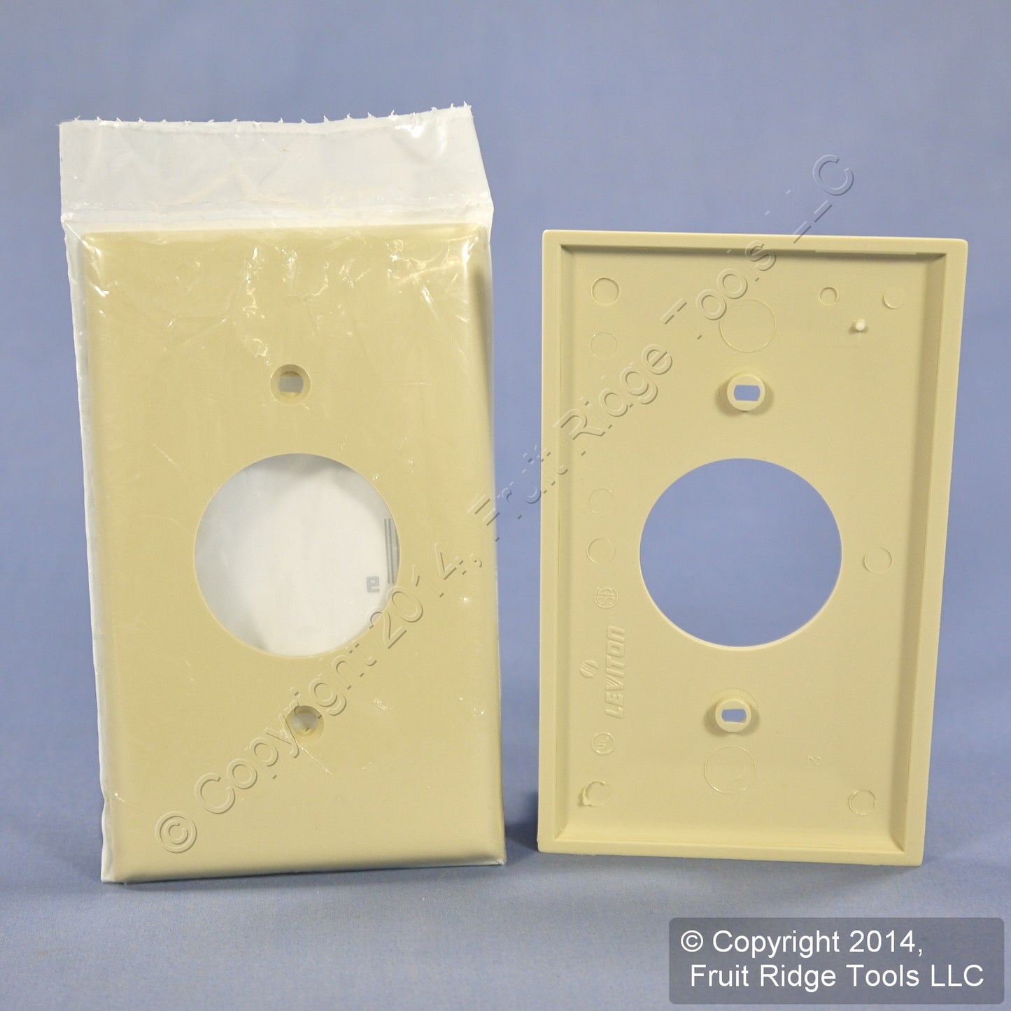 Leviton 80704-I Ivory 1-Gang 1.406in. Outlet Unbreakable Wallplate Cover 3pcs