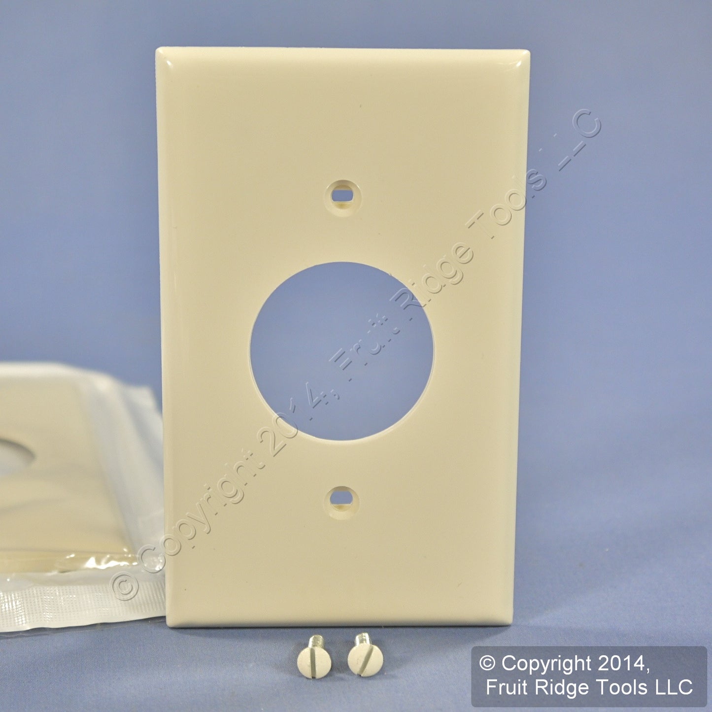 Leviton 80704-T Lt Almond 1-Gang 1.406" Outlet Unbreakable Wallplate Cover 3pcs
