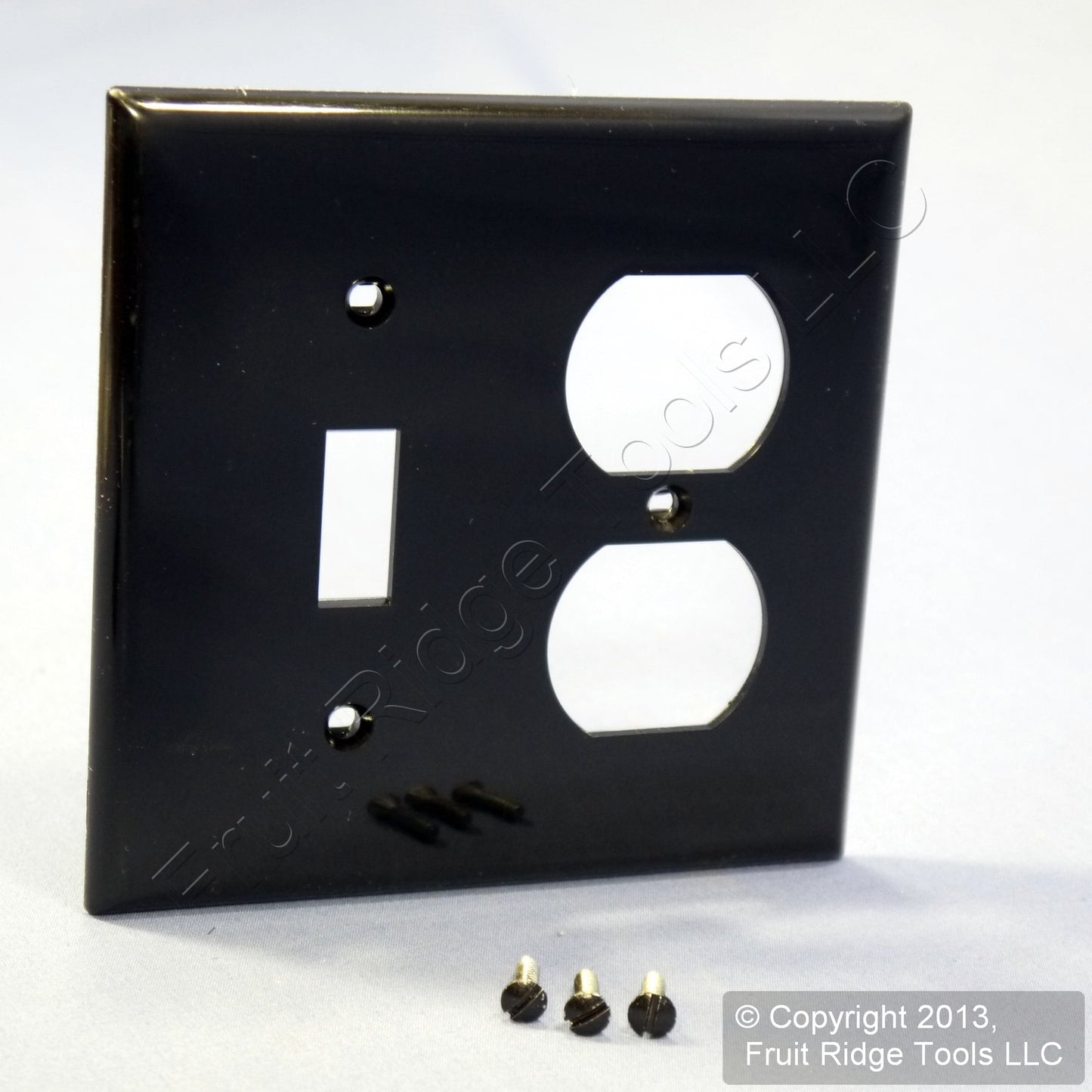 Leviton 80705-E Black 2-Gang Toggle Duplex Outlet Unbreakable Wallplates 2pcs