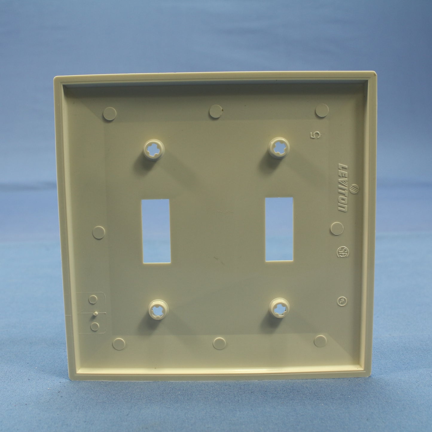 Leviton 80709-T Light Almond 2-Gang Toggle Switch Unbreakable Wallplates 25pcs
