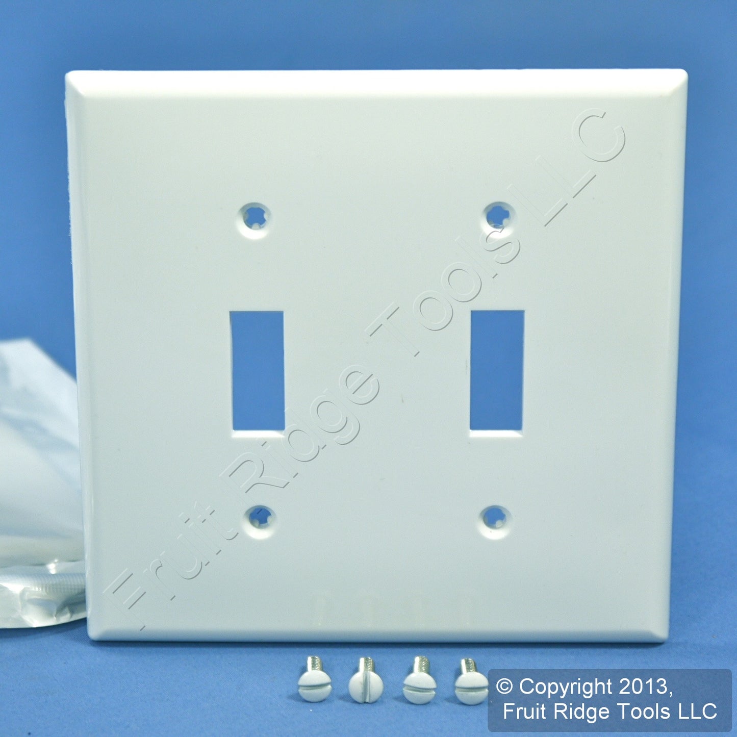 Leviton 80709-W White 2-Gang Toggle Switch Unbreakable Nylon Wallplates 15pcs