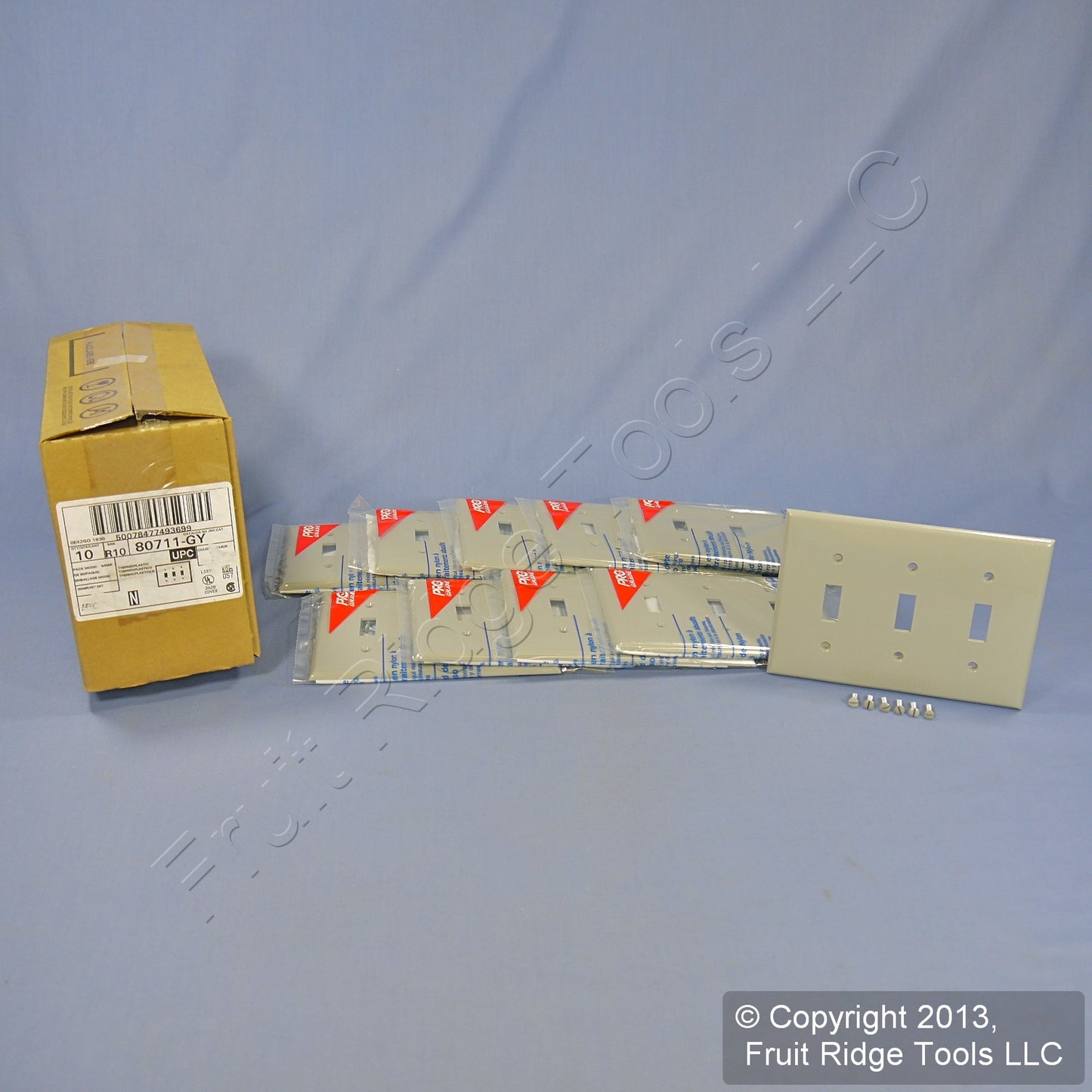 Leviton 80711-GY Gray 3-Gang Toggle Switch Unbreakable Nylon Wallplates 10pcs
