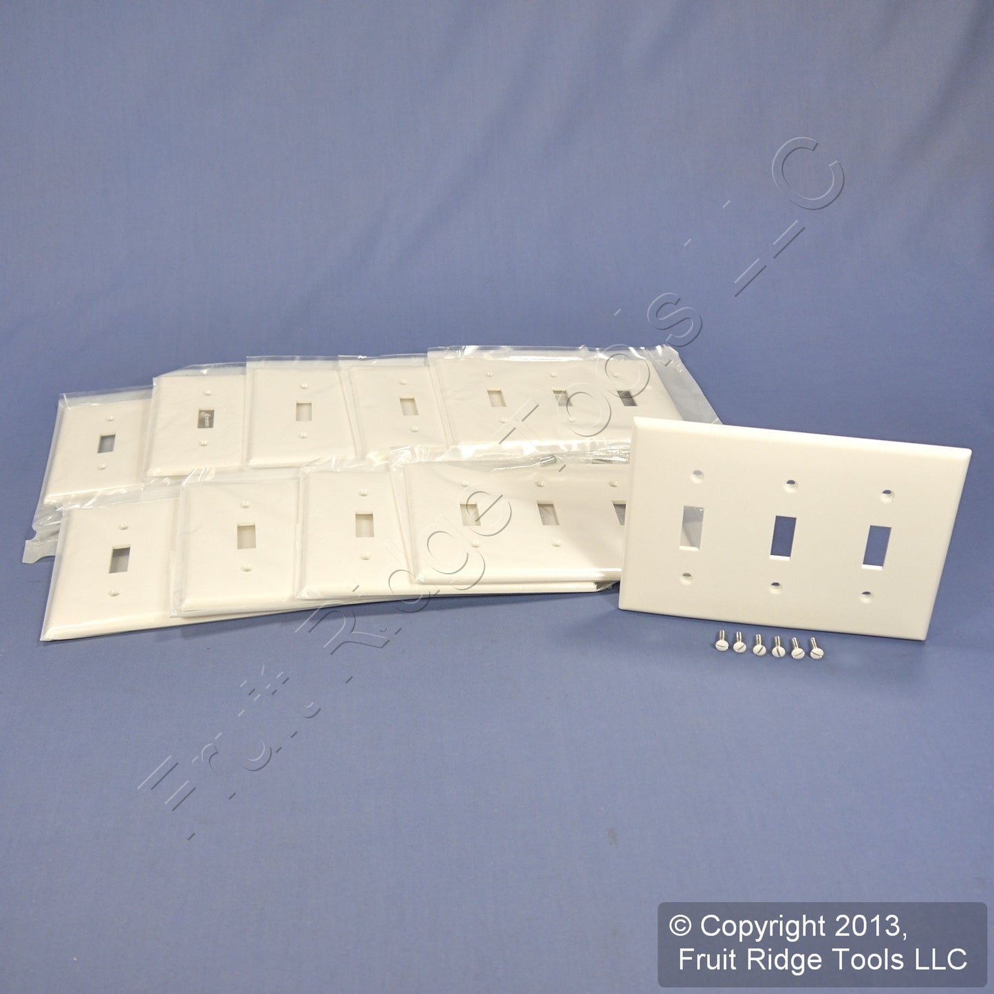 Leviton 80711-W White 3-Gang Toggle Switch Unbreakable Nylon Wallplates 10pcs
