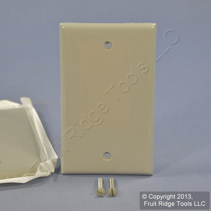 Leviton 80714-GY Gray 1-Gang Blank Nylon Wallplate Box Mount Grey Covers 3-Pack