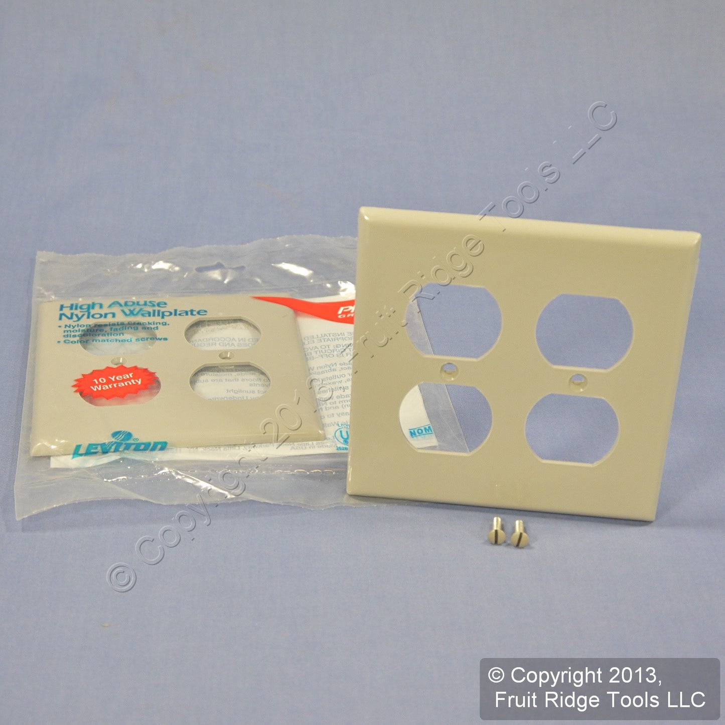 Leviton 80716-GY Gray 2-Gang Duplex Outlet Unbreakable Nylon Wallplates 2pcs