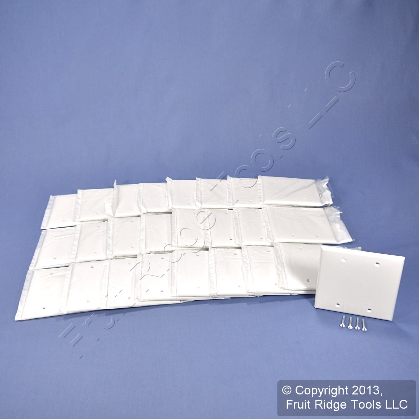 Leviton 80725-W White 2-Gang Blank Unbreakable Wallplate Cover Box Mount 25pcs