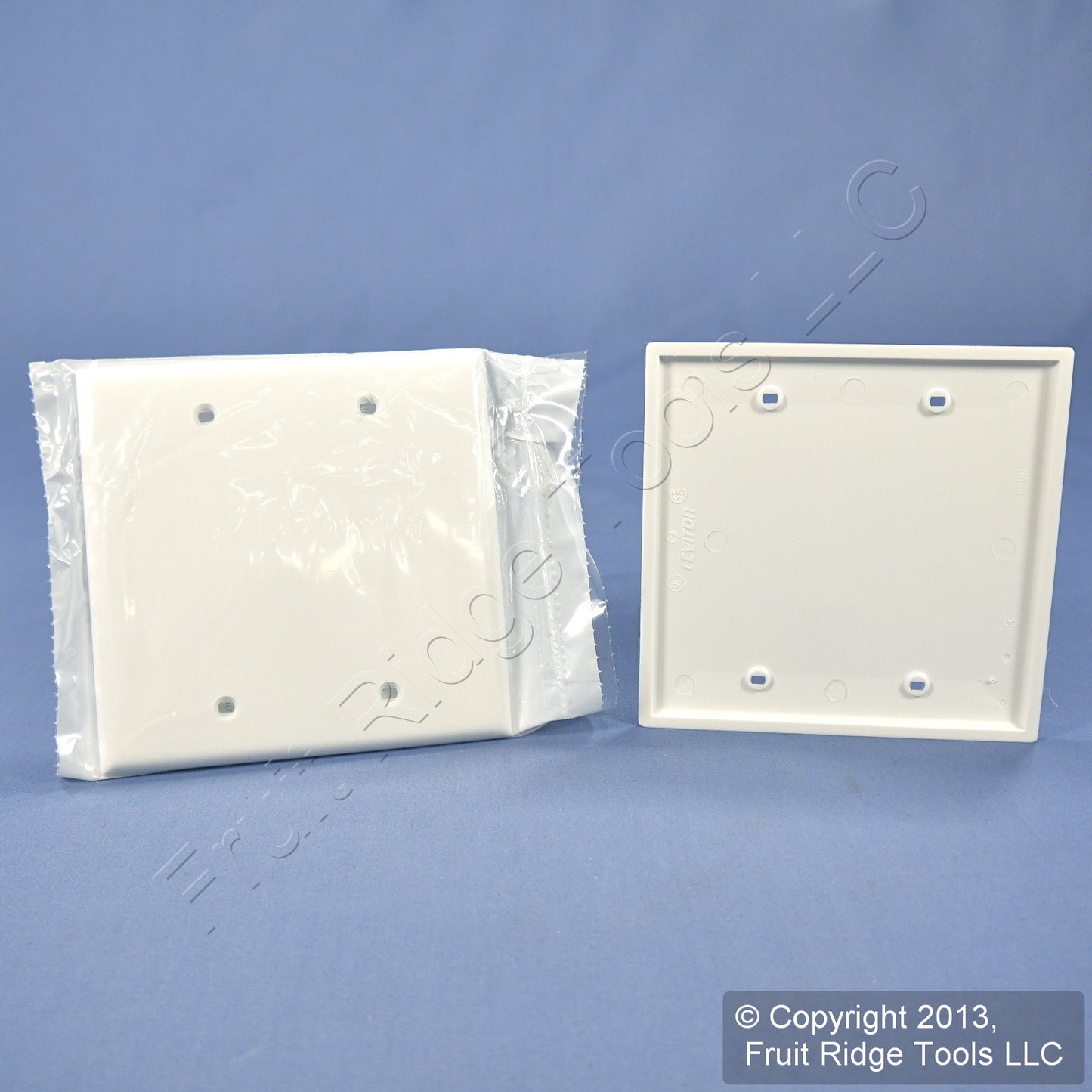Leviton 80725-W White 2-Gang Blank Unbreakable Wallplate Cover Box Mount 25pcs