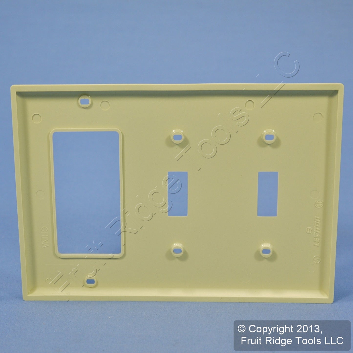 Leviton 80745-I Ivory 3-Gang Toggle Decora GFI Unbreakable Nylon Wallplate Cover