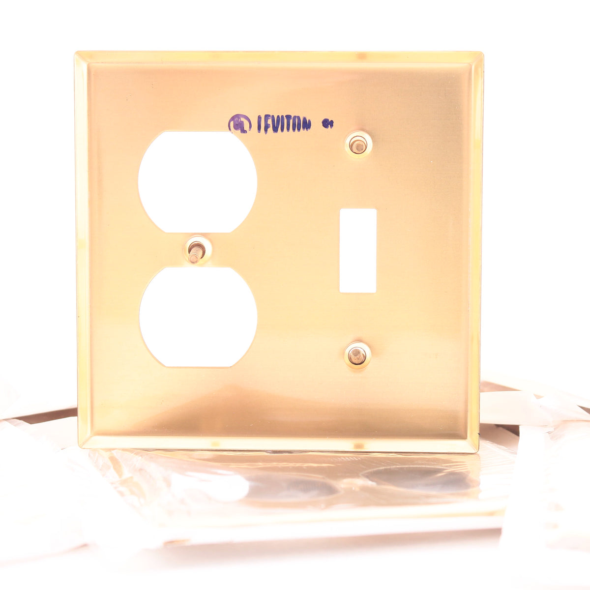 Leviton 81005 Brass 2-Gang Toggle Switch Duplex Wallplate Standard Covers 10pcs