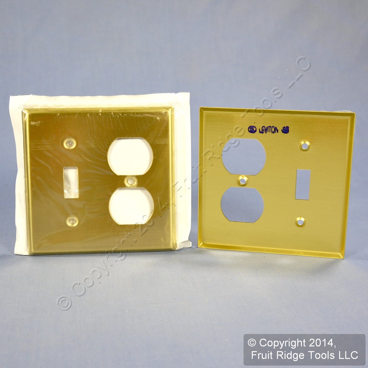 Leviton 81005 Brass 2-Gang Toggle Switch Duplex Wallplate Standard Covers 10pcs