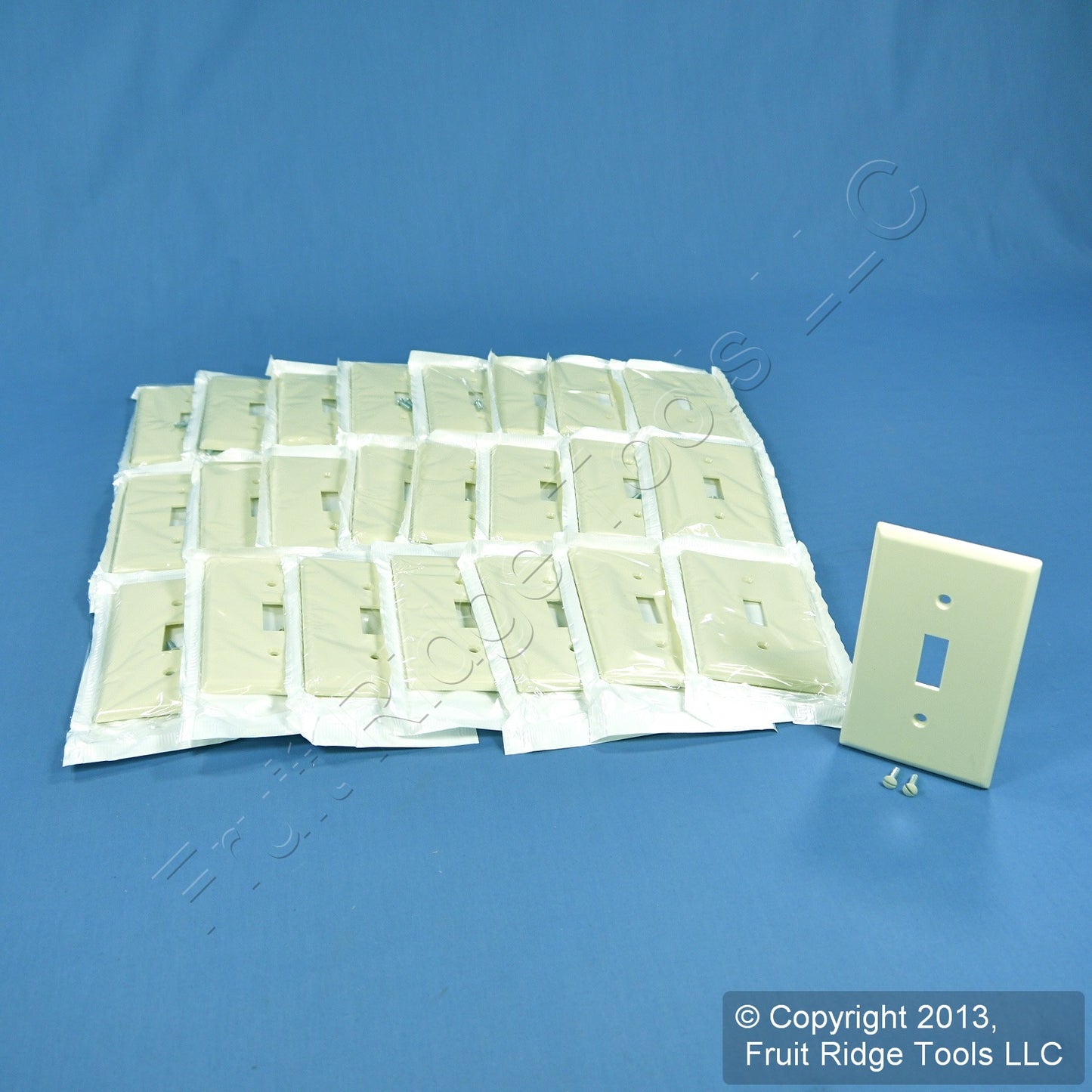 Leviton 82001 Almond 1-Gang Toggle Plastic Standard Wallplate Covers 25-pack