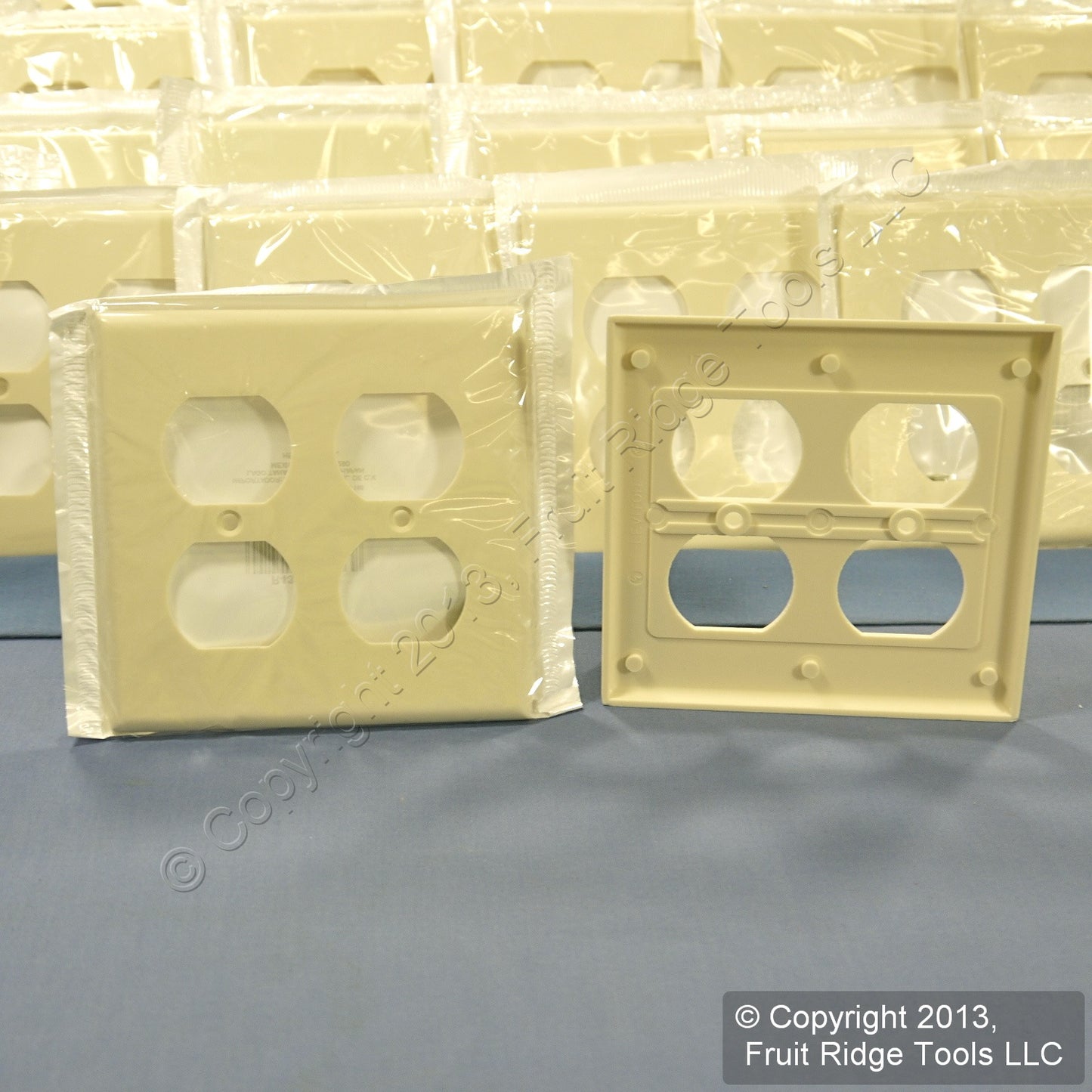 Leviton 82016 Almond 2-Gang Outlet Duplex Receptacle Thermoset Wallplates 100pcs