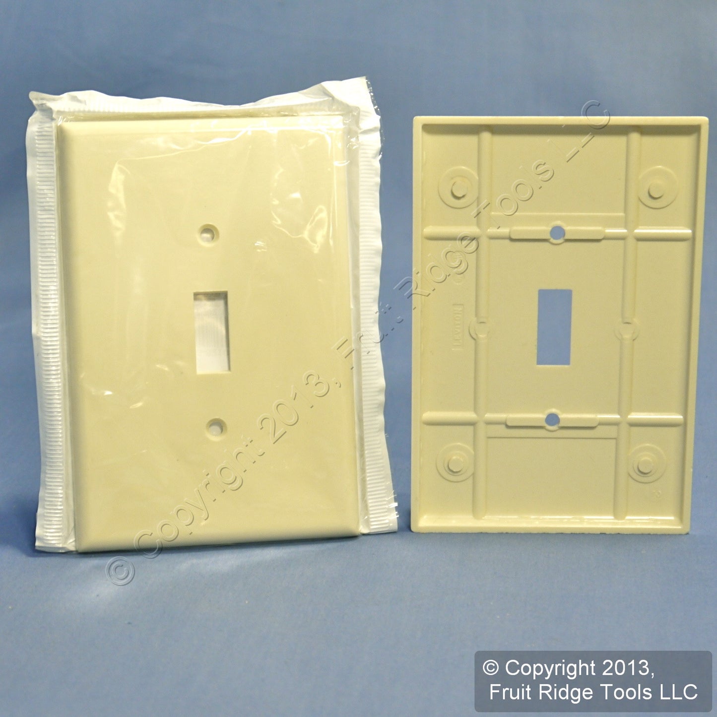 Leviton 82101-A Almond 1-Gang Toggle Plastic Oversize Wallplate Cover 100-pack