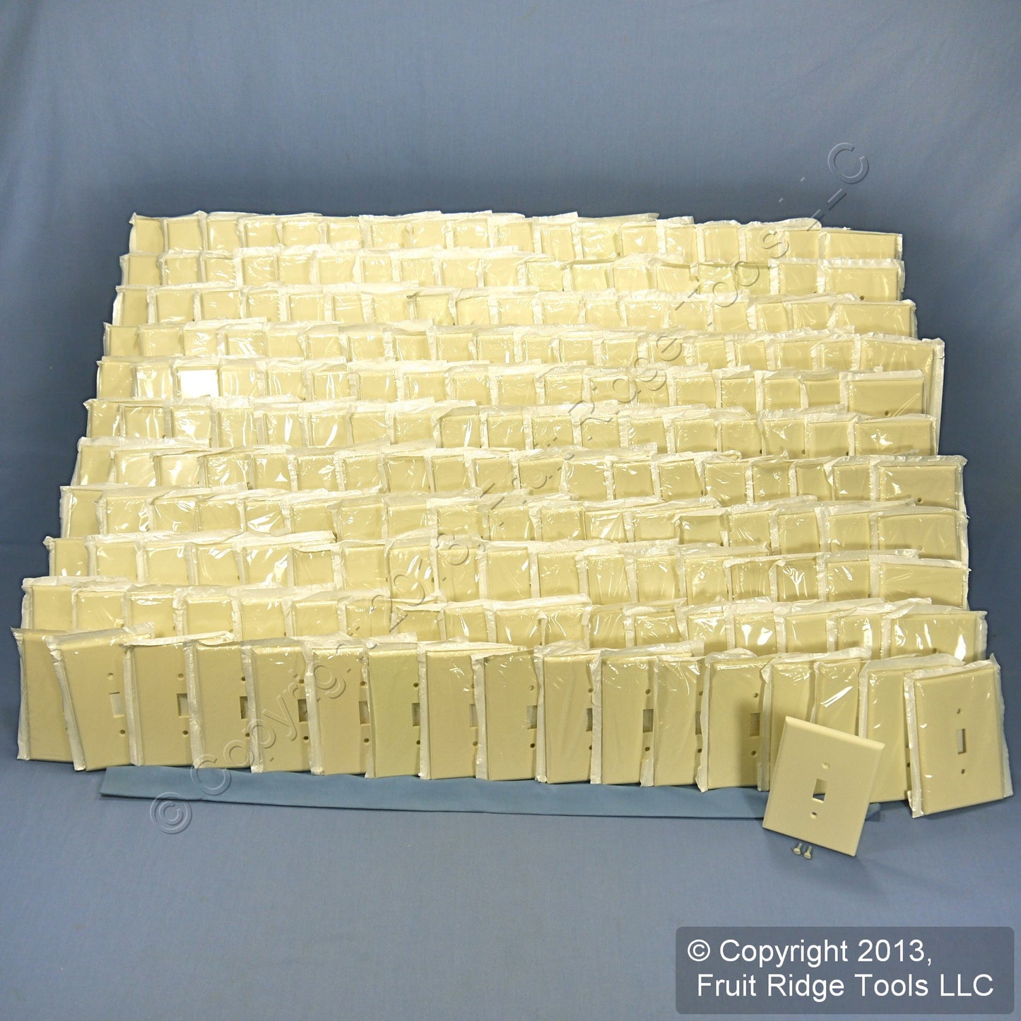 Leviton 82101-A Almond Residential Toggle Oversize Switch Cover Wallplate 200pcs