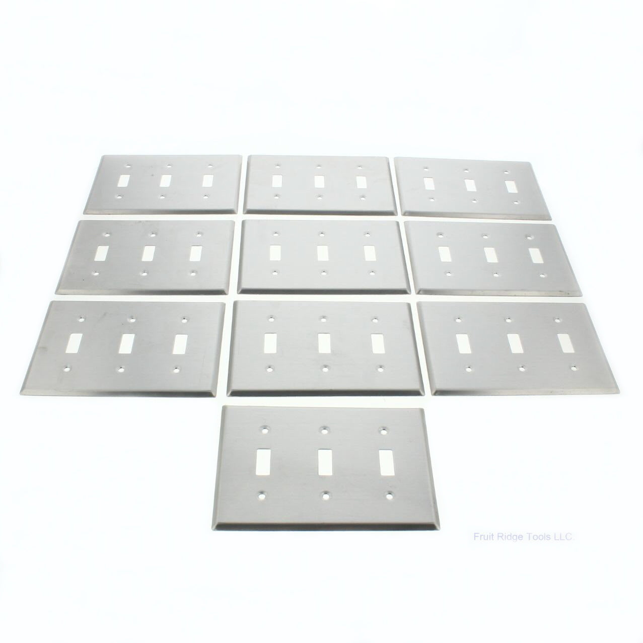 Leviton 83011 Aluminum 3-Gang Toggle Switch Wallplate Satin Finish Covers 10pcs