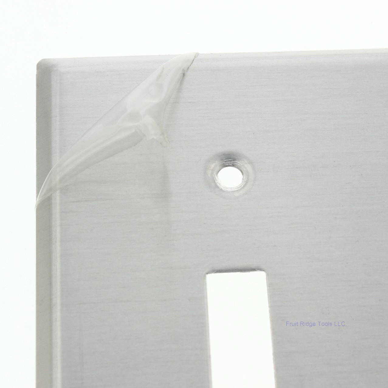 Leviton 83011 Aluminum 3-Gang Toggle Switch Wallplate Satin Finish Covers 10pcs