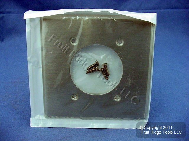 Leviton Aluminum 2-Gang Dryer Range Welder Outlet Cover Wallplate 2.15 83026