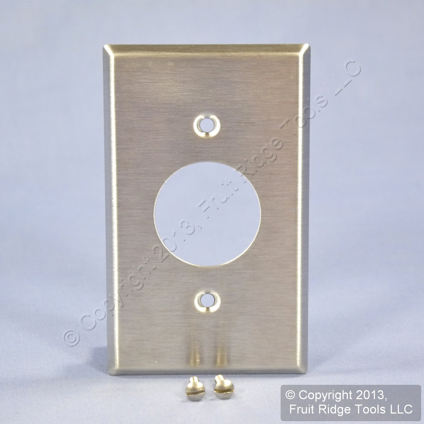 Leviton 84004 Stainless Steel 1-Gang 1.406" Receptacle Outlet Wallplate Cover