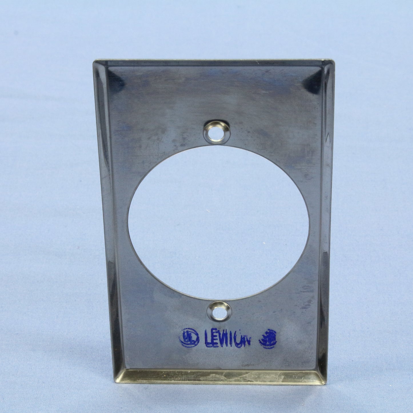 Leviton 84028 Stainless Steel 1G Dryer Range 2.15" Receptacle Wallplate Cover