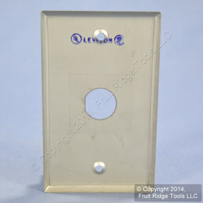 Leviton Non-Magnetic Stainless Steel Wallplate BNC Twinax D Connector 84445-40