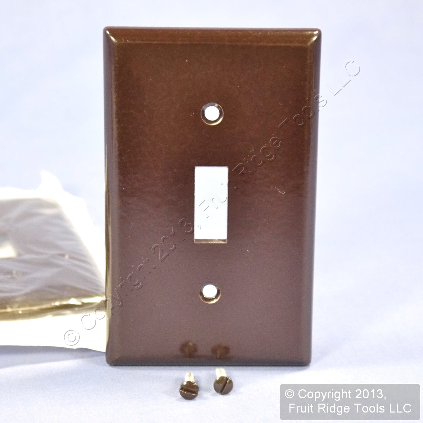 Leviton 85001 Brown 1-Gang Toggle Switch Plastic Standard Wallplate Covers 4pcs