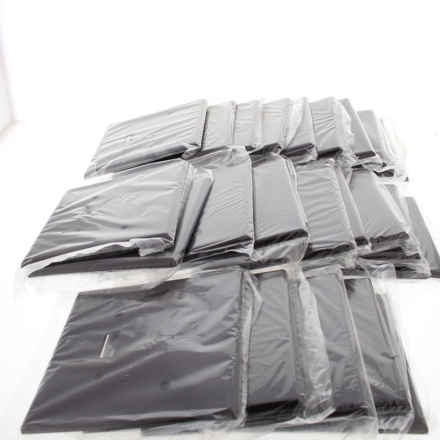 Leviton 85106 Oversize Brown Blank Switch Cover 2Gang Plastic Wallplates 25-Pack